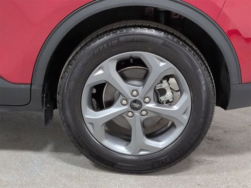 Used 2025 Ford Escape ST-Line image 14