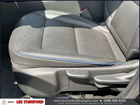 Certified 2025 Buick Envista Sport Touring FWD image 18