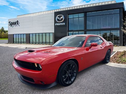 Used 2023 Dodge Challenger R/T Scat Pack w/ Plus Package image 9