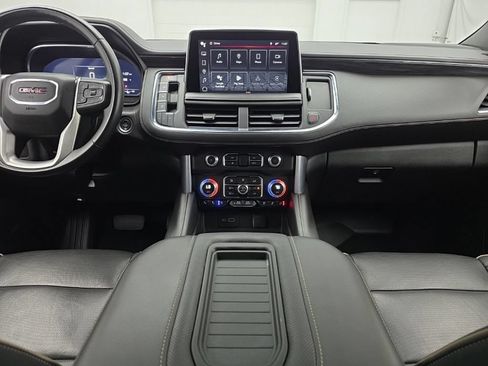 Used 2023 GMC Yukon SLT AWD/4WD image 30