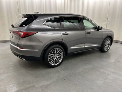 Used 2024 Acura MDX SH-AWD w/ Advance Package image 4