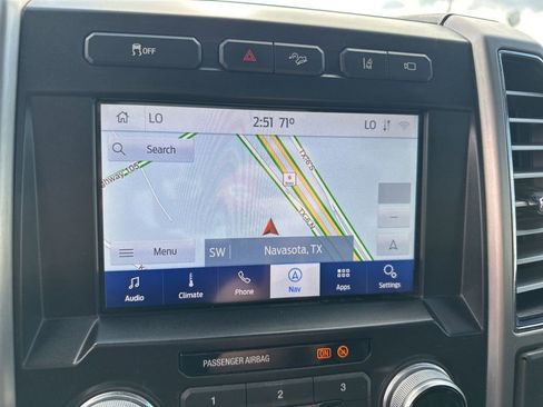 Used 2020 Ford F250 Platinum w/ FX4 Off-Road Package image 32