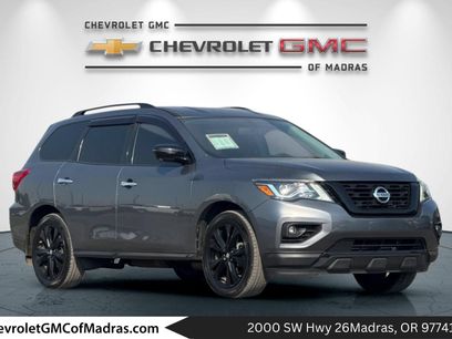 Used 2018 Nissan Pathfinder SL w/ Midnight Edition Package