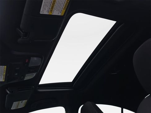 Used 2019 Subaru Impreza 2.0i Sport image 32