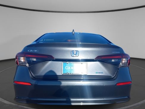 Used 2025 Honda Civic Sport image 6