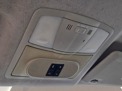 Used 2013 Nissan Rogue S FWD image 26
