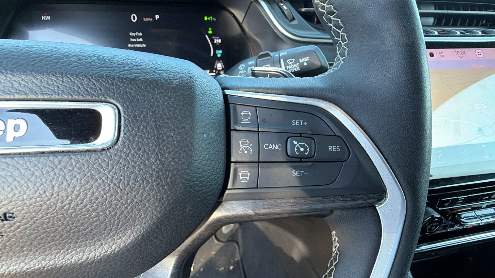 Used 2024 Jeep Grand Cherokee Limited 4xe AWD/4WD image 29