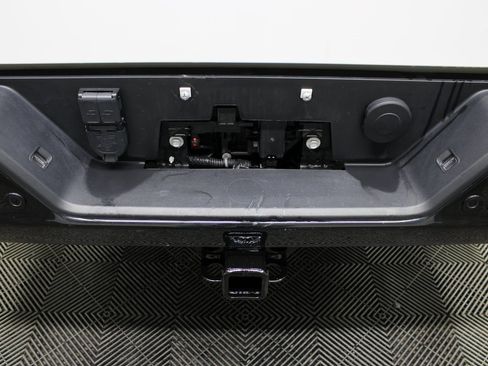 Used 2023 Chevrolet Silverado 1500 ZR2 image 43