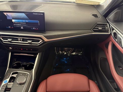 Used 2023 BMW i4 eDrive35 w/ Premium Package RWD image 32