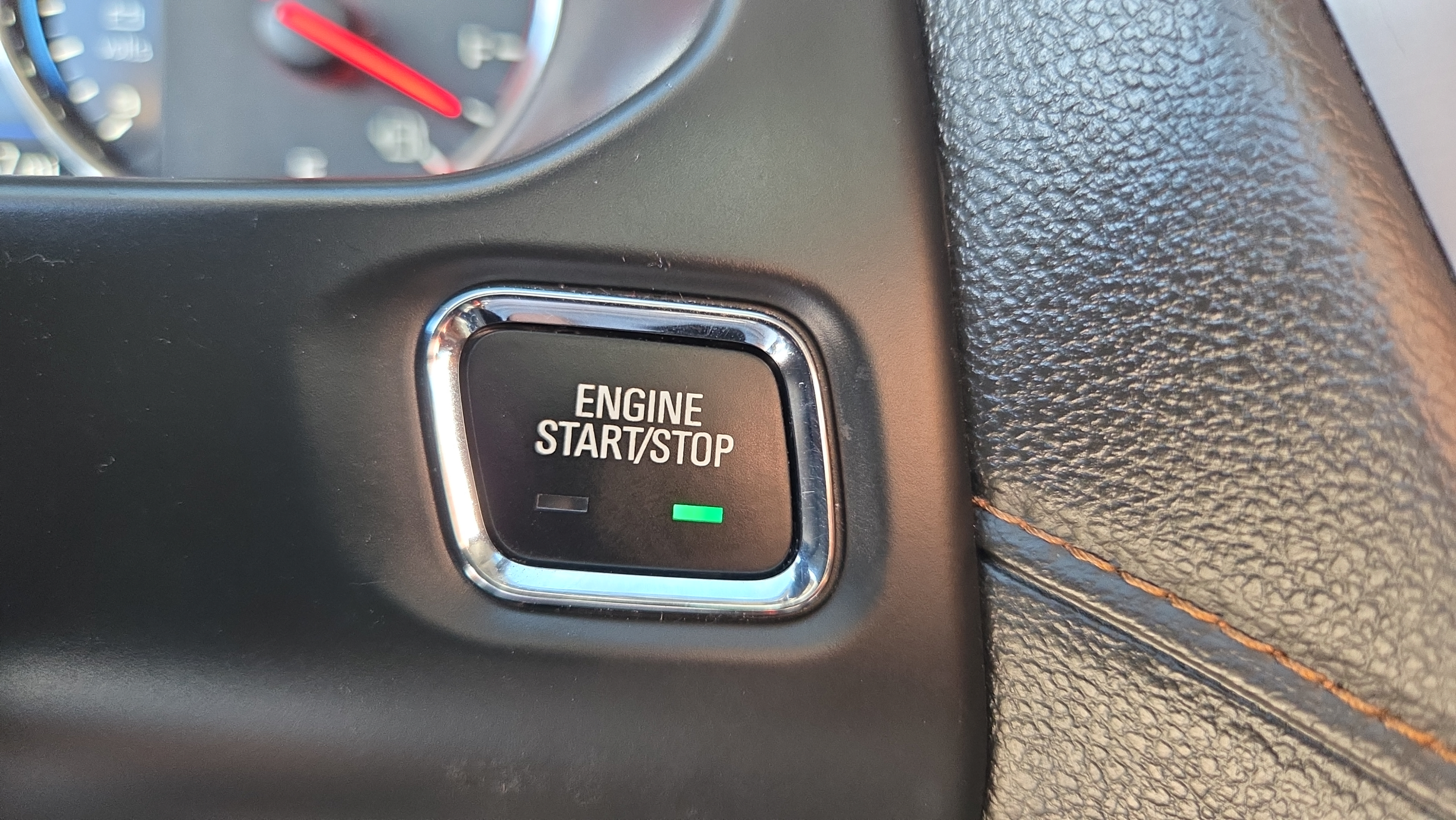 Certified 2023 GMC Acadia AT4 w/ Technology Package AWD/4WD image 24