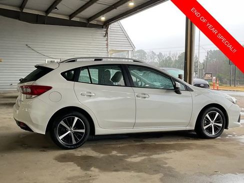Used 2022 Subaru Impreza Premium image 8
