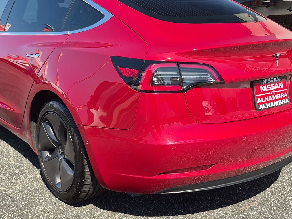 Used 2019 Tesla Model 3 RWD image 10