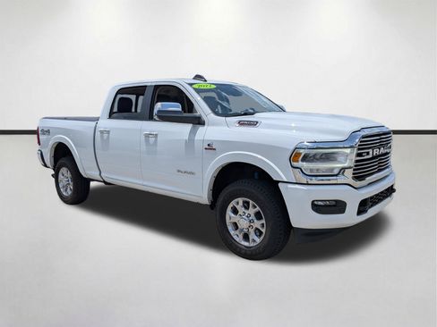 Used 2022 RAM 2500 Laramie AWD/4WD image 1