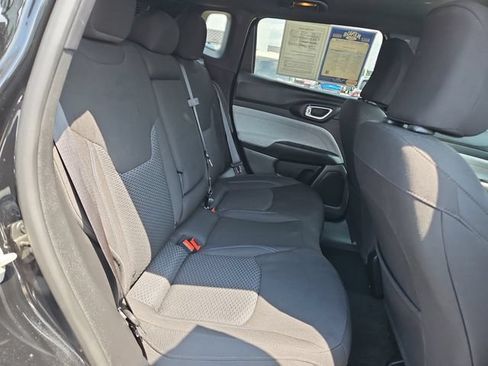 Used 2024 Jeep Compass Sport AWD/4WD image 29