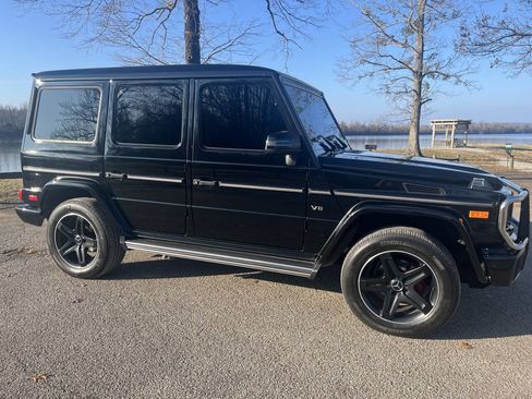 Used 2017 Mercedes-Benz G 550 image 28
