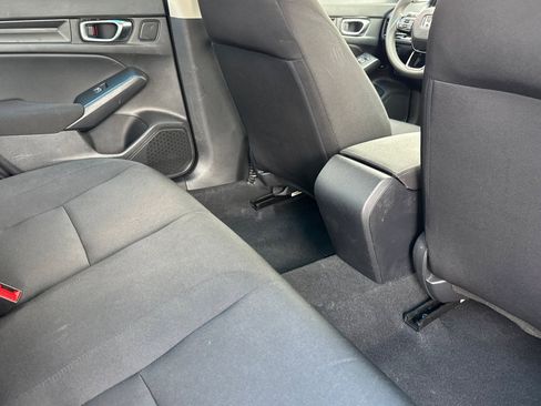 Used 2023 Honda Civic LX image 29