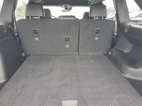 New 2025 Jeep Grand Cherokee Limited w/ Trailer Tow Package image 8