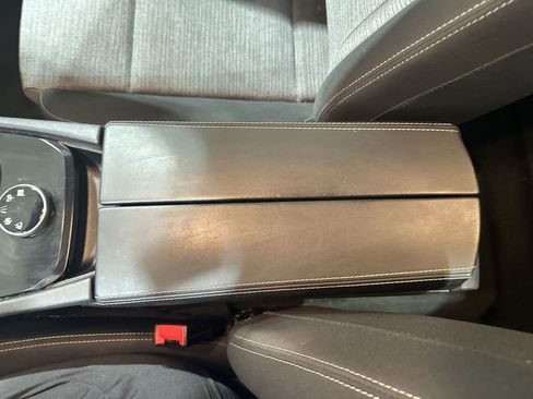 Used 2022 Nissan Rogue SV image 21