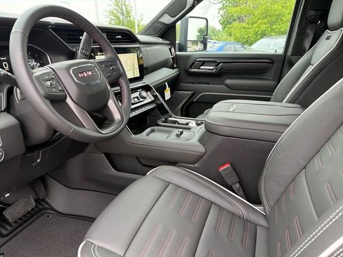 New 2026 GMC Sierra 2500 AT4X AWD/4WD image 18