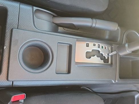 Used 2011 Toyota FJ Cruiser 2WD w/ Convenience Pkg image 14