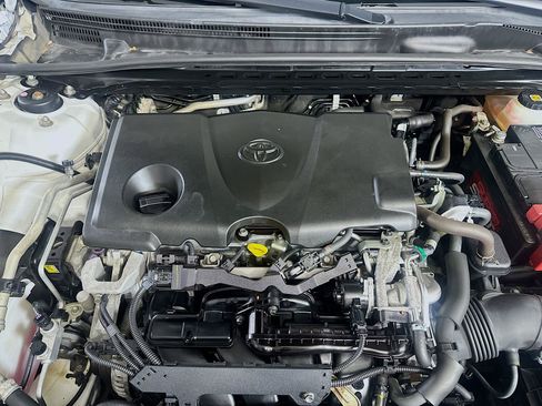 Used 2018 Toyota Camry SE FWD image 31