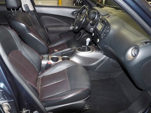 Used 2014 Nissan Juke SL image 16