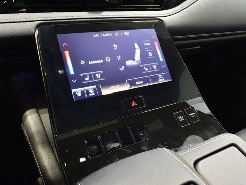 Certified 2026 INFINITI QX80 SPORT image 25