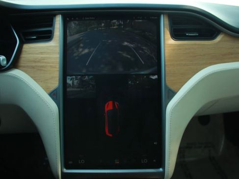 Used 2018 Tesla Model S 75D AWD/4WD image 15