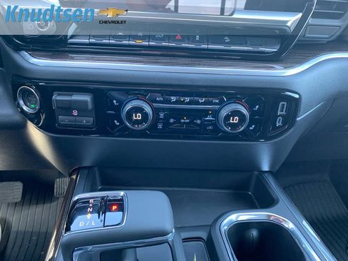 New 2026 Chevrolet Silverado 1500 LT Trail Boss w/ Convenience Package II AWD/4WD image 24