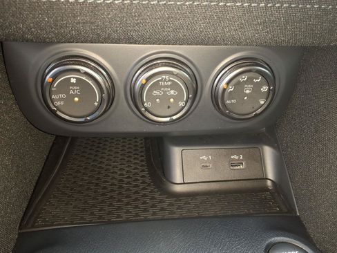 Used 2024 Nissan Z Sport w/ Floor Mat Package RWD image 14
