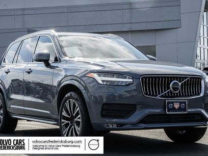 Used 2022 Volvo XC90 T5 Momentum w/ Advanced Package