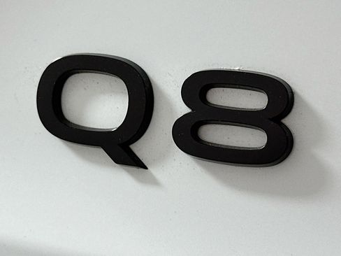 Used 2024 Audi Q8 e-tron Premium Plus w/ Premium Plus Package image 10