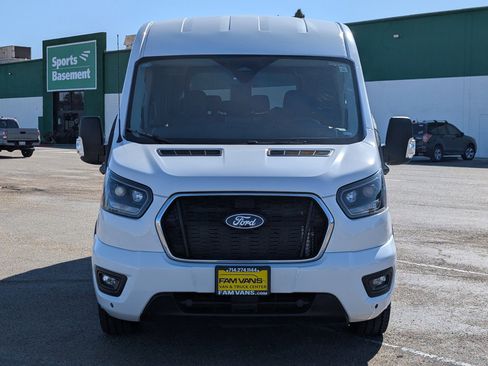 Used 2026 Ford Transit 350 XLT image 4