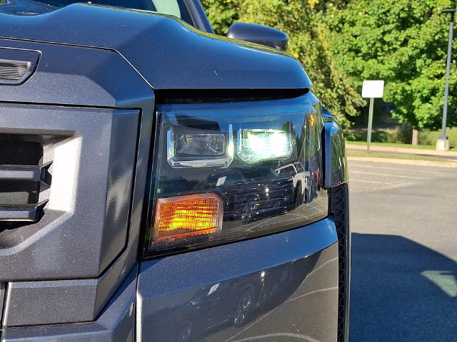 Used 2026 Nissan Frontier SV AWD/4WD image 9