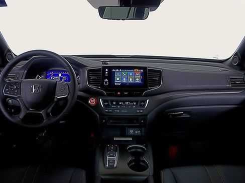 Used 2023 Honda Passport TrailSport image 14