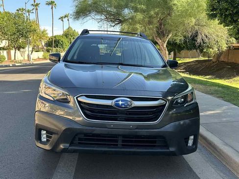Used 2020 Subaru Outback Premium AWD/4WD image 3