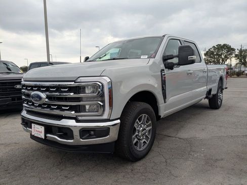 New 2026 Ford F350 Lariat image 8