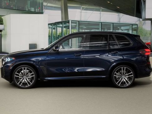 New 2026 BMW X5 xDrive40i w/ M Sport Package AWD/4WD image 29