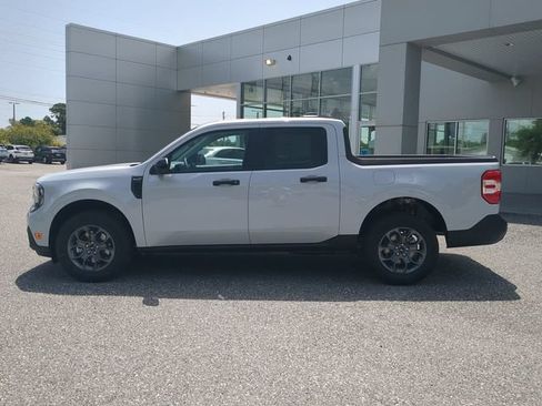 New 2026 Ford Maverick XLT w/ XLT Luxury Package FWD image 8