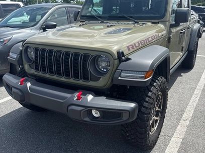 Used 2025 Jeep Gladiator Rubicon w/ Convenience Group
