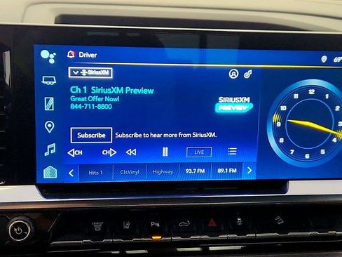 Used 2024 Chevrolet Silverado 2500 High Country w/ High Country Premium Package image 18