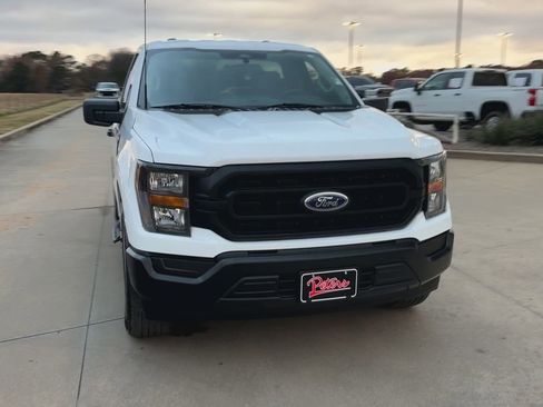 Used 2023 Ford F150 XL image 3