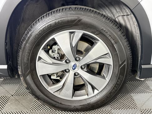 Used 2024 Subaru Ascent Premium AWD/4WD image 29