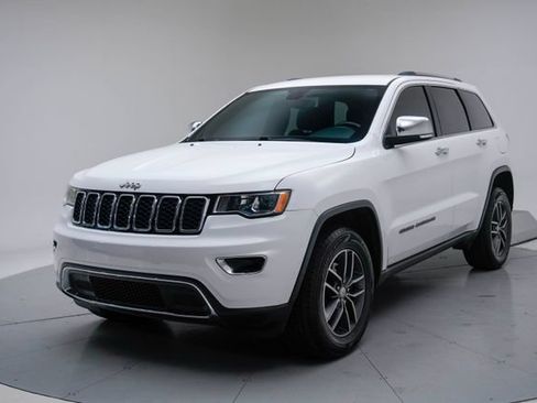 Used 2018 Jeep Grand Cherokee Limited AWD/4WD image 21