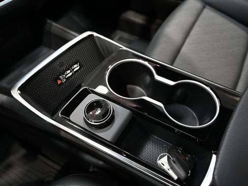 New 2026 Chevrolet Equinox LT image 18