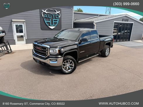 Used 2018 GMC Sierra 1500 SLE w/ SLE Value Package AWD/4WD image 2