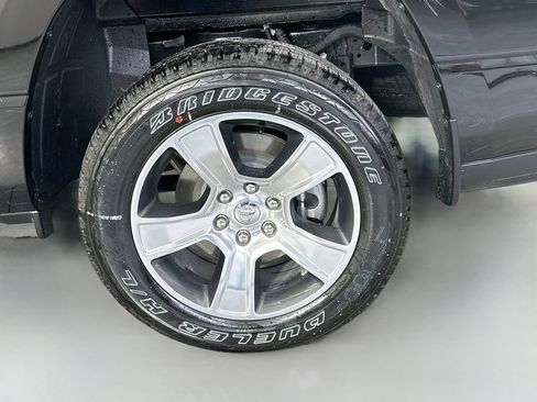 New 2026 RAM 1500 Express RWD image 17
