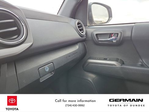 Used 2023 Toyota Tacoma TRD Sport image 40