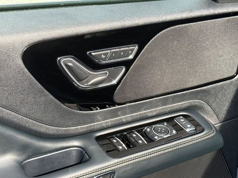 Used 2025 Lincoln Aviator 2WD image 26