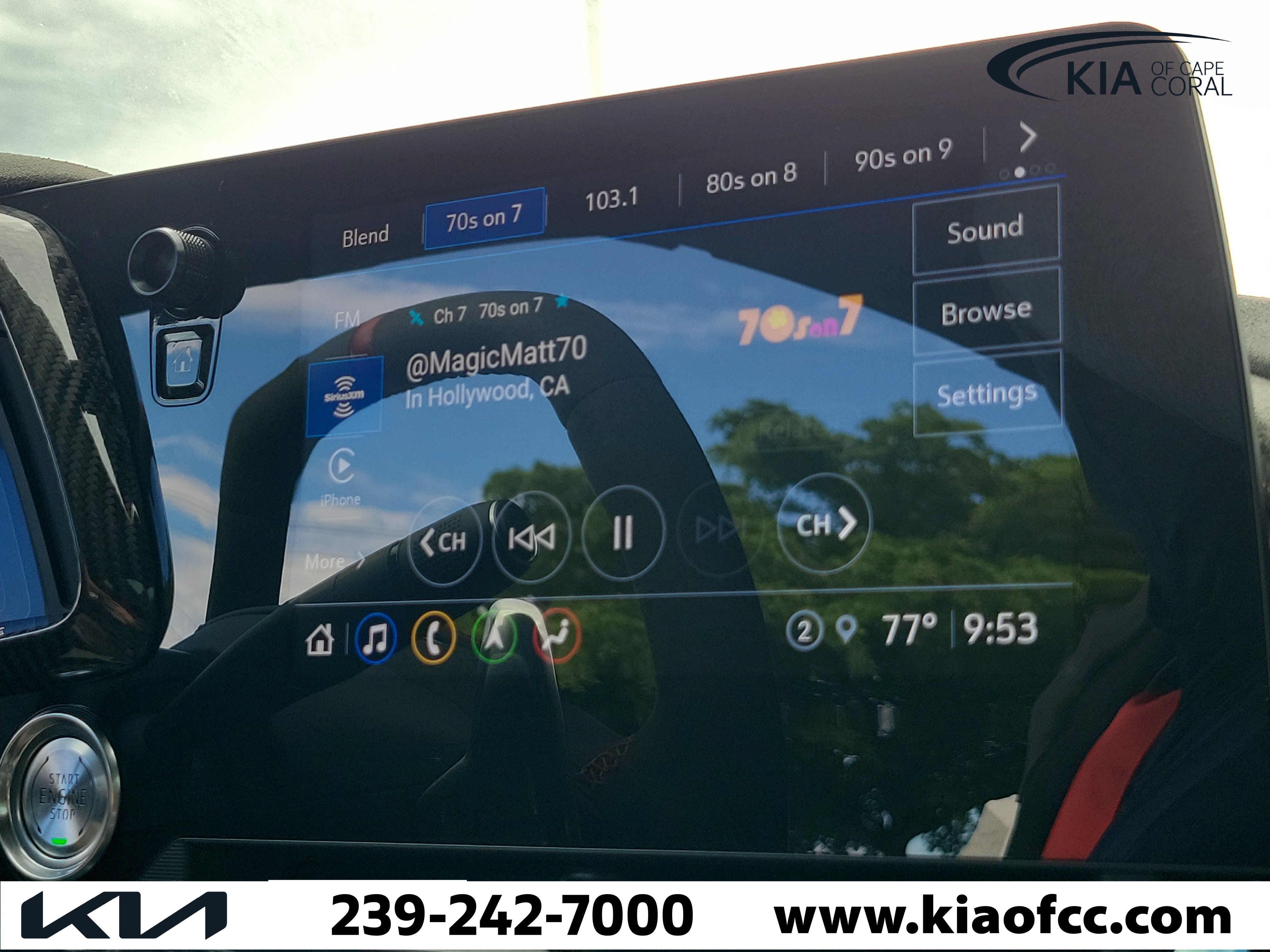 Used 2023 Chevrolet Corvette Stingray Premium Conv w/ Z51 Performance Package RWD image 25